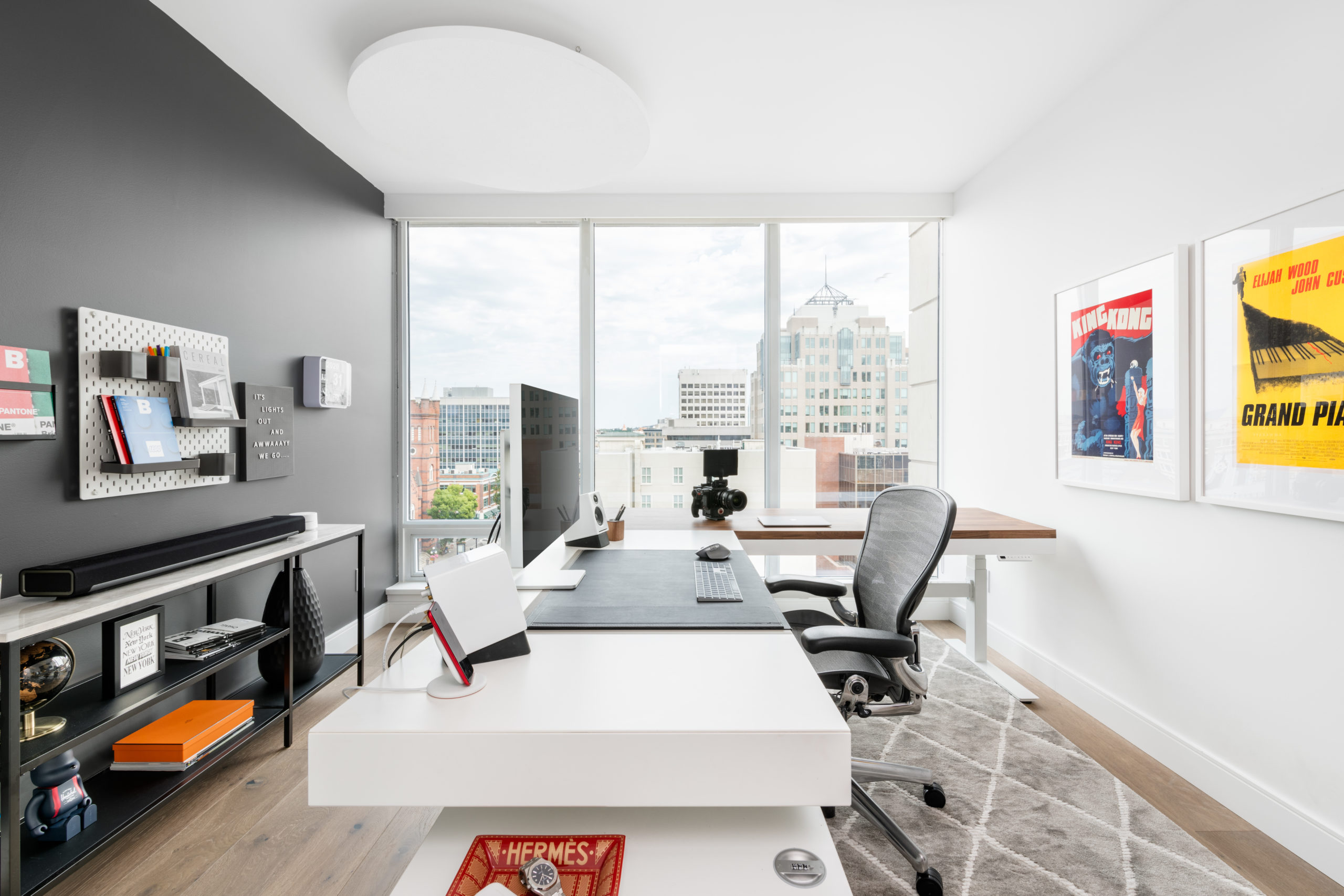 Uplift L-Shaped Standing Desk Frame